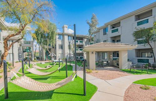 Family Getaway Near Grayhawk Golf , Parking - N244 - Foto 40