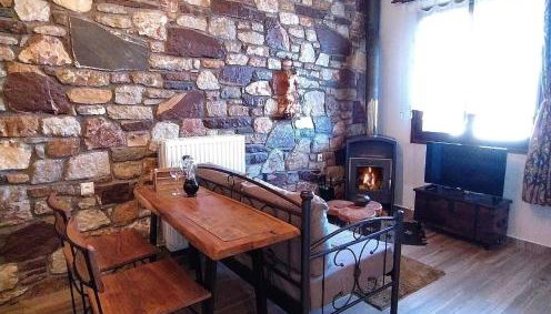 Stone Built Rustic House - Foto 4