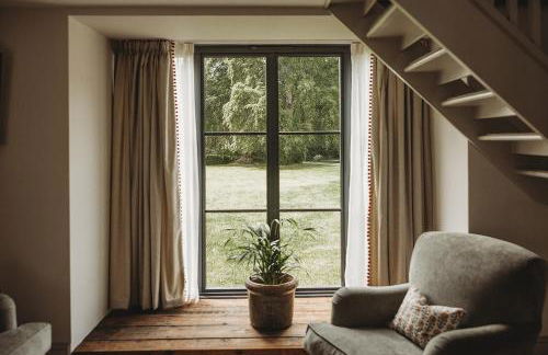 Ty Mawr, The Old School Holiday Homes - Pet Friendly - Foto 3