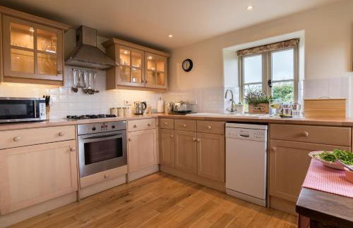 Ty Ucha'r Ffordd - Foto 4