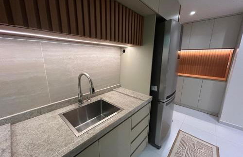 Cobertura pé na areia, 3 suítes e área externa - Foto 22