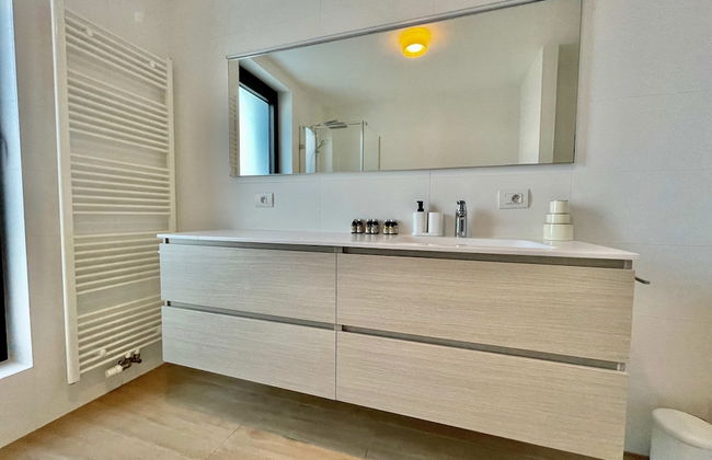 Modern 2BR 1.5 BA Near Diamond District by Oneluxstay - Foto 27