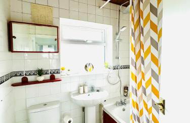 Cosy Inn near Luton Station, Mall and Luton Airport 10 Min - Foto 42