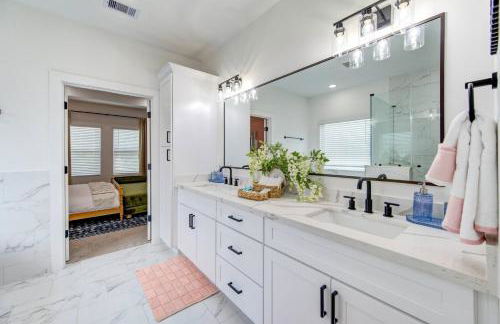 3BD Central Stay | BBQ, Games & Backyard Fun - Foto 60