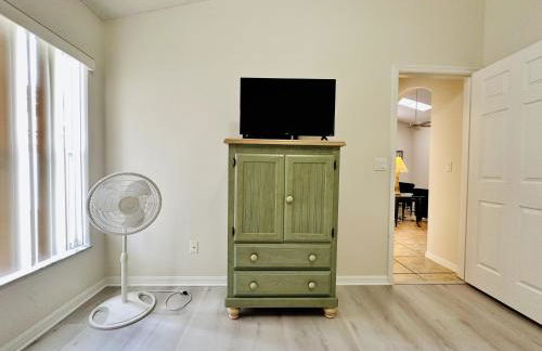 Spacious, Open Layout And Pool Relaxation! - Foto 27