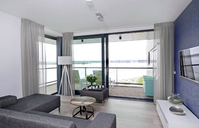 Contemporary Apartment in Kamperland near Lake - Photo 2