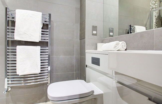 Spacious Apartment in Milton Keynes near Gulliverâs Theme Park - Foto 17