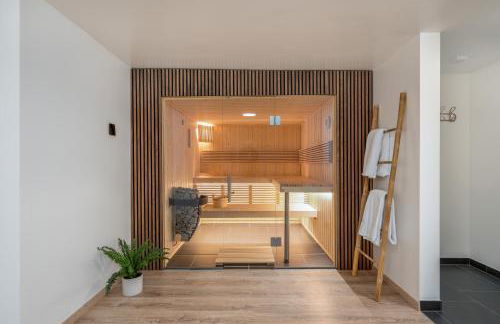 Entspannung im Boho-Flair: Sauna & Whirlpool - Foto 2