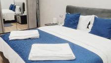 Luxury Napoli Style Apartment - Photo 4