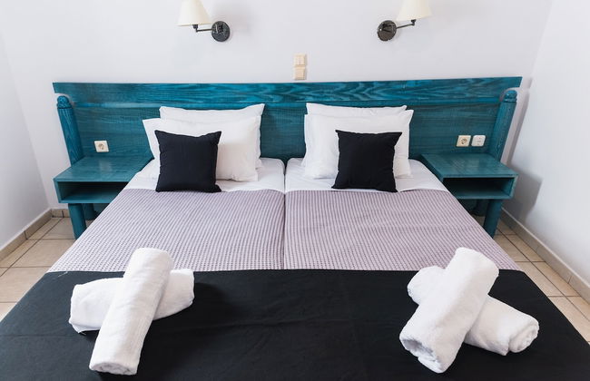 Rebecca's Village - Foto 15