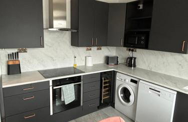 Basin Road 2 Bed House - Foto 9