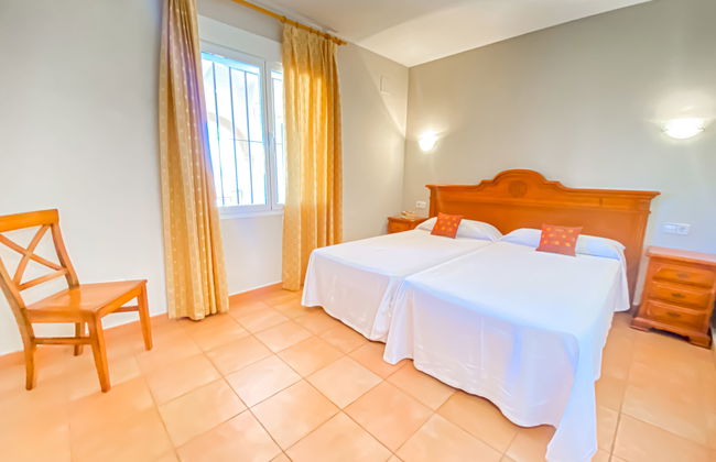 Hierbabuena - Photo 13