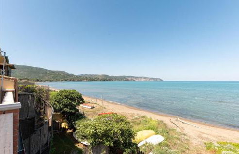 Stunning Apartment In Giannella - Foto 8