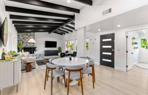 Starlite Safari Where Desert luxury Meets Mid Century Charm - Foto 42