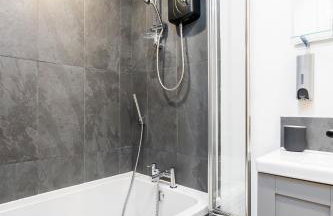 Dovedale Manor 8 Bedrooms - Photo 26