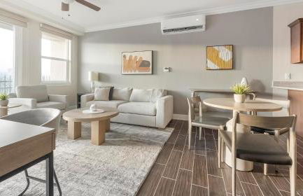 Landing Stylish 2BD Gym Pool - Foto 48