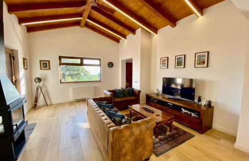 New entire villa with pool and sea views - Photo 49