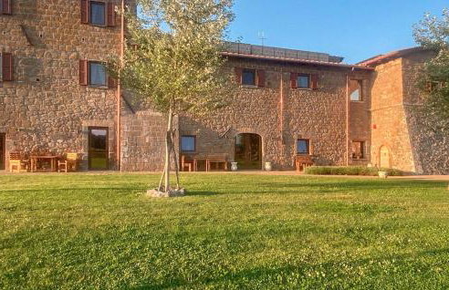 Pet Friendly Apartment In Lubriano With Sauna - Foto 9