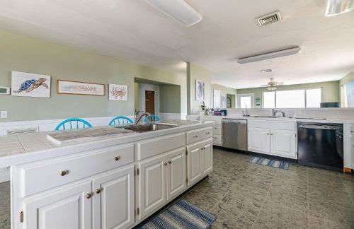 The Thunderbird - Nags Head MP 16, Oceanfront, Indoor Pool, Rooftop Pool, Hot Tub, Gazebo, Pets OK - Foto 10