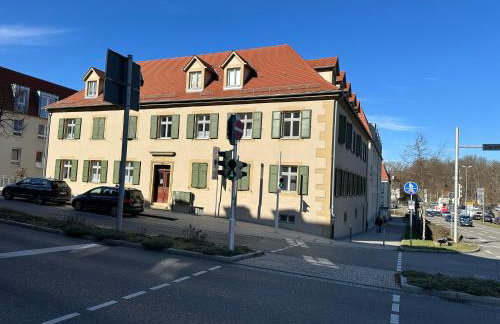 BELLA - Business&Family Ap 16, 100m vom Konzerteingang Schloß, Parkplatz, SmartTV, Netflix, Waschmaschine, 24h Checkin, 46qm - Foto 14