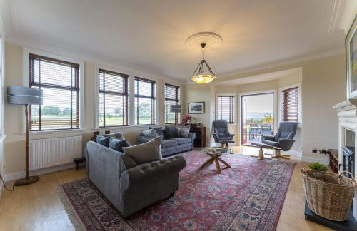 St Michael's - Photo 18