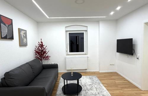 Moderne, neu möblierte Wohnung in zentraler Lage - Foto 6