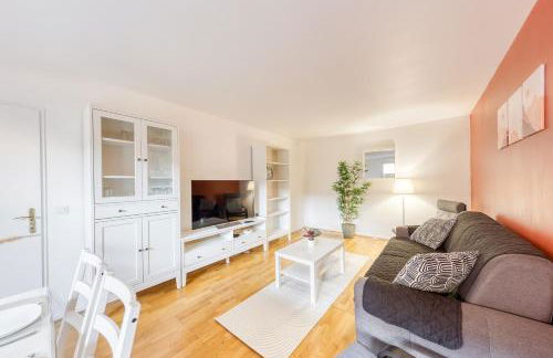 Terracotta Room - Proche Stade de France & CDG & Paris - Foto 11