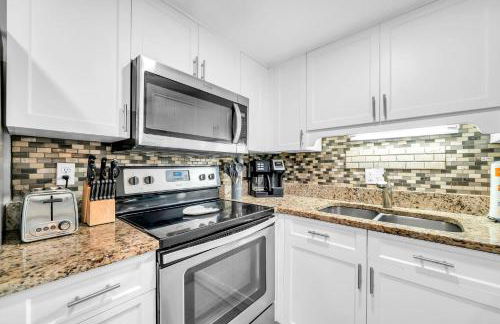 Holiday Surf and Racquet Unit 218 - Foto 13