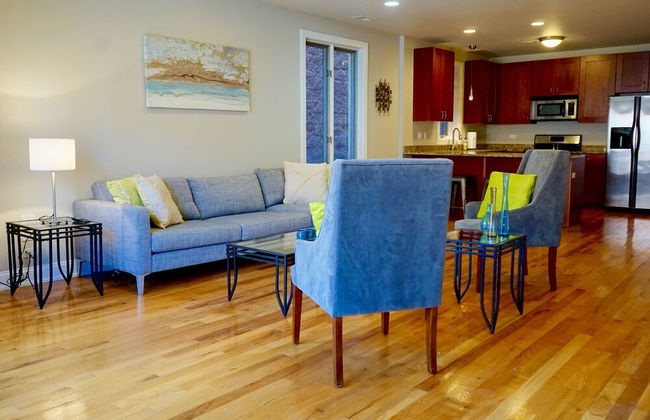 McCormick Business Traveler Delight w 2 Balconies - Foto 13