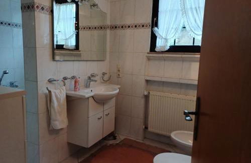 ZusammenZeit in Schleiden - inklusive Garage, großer Terrasse und 3 Schlafzimmer - ideal für Familien und Freunde - Hunde freundlich - Foto 32