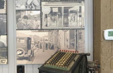 Gibson's Warehouse - Foto 8