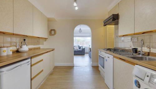 Modern 4 bedroom house in Heathrow, London - Foto 3