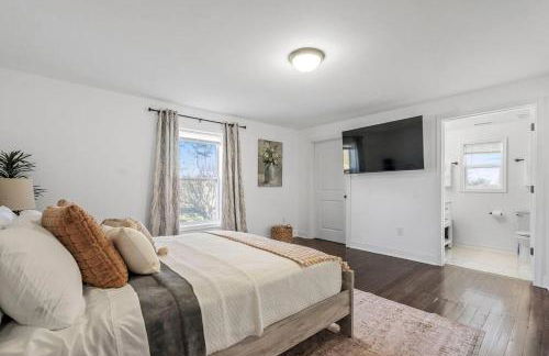 Newly Renovated Modern Farmhouse - Foto 37