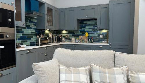 Stable Cottage - Photo 2, stove, dishwasher, pet friendly