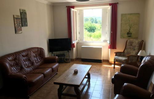 The Linden House - Photo 15