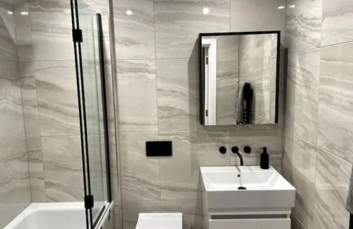 Royal Sands Ramsgate - direct beach access - Foto 16