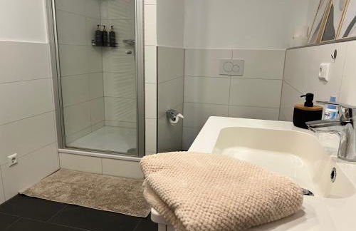 ROSIS HOME Geräumige Citywohnung im Herzen Schorndorfs - Ideal für Gruppen und Familen - Foto 39