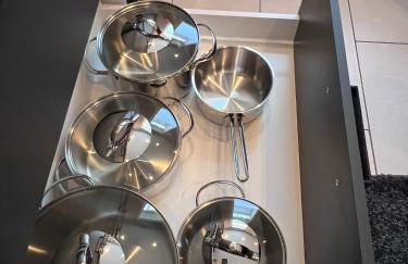 Güden Pearl Bhaven Deck 6 ,Exklusive große Wohnung,Hochwertige Ausstattung,Privatparkplatz & Carport,Großer Garten mit Gartenhaus,Langzeitaufenthalt - Foto 37