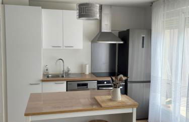 Superbe appartement au calme avec vue sur le Lac. - Foto 10