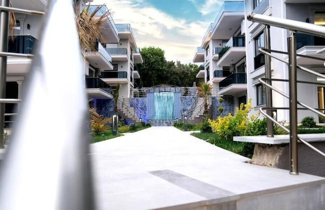 Flower City Suits - Photo 27