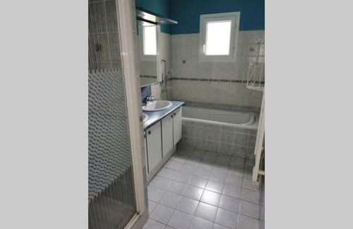 Maison 8 personnes à 10 mn Futuroscope - Foto 2