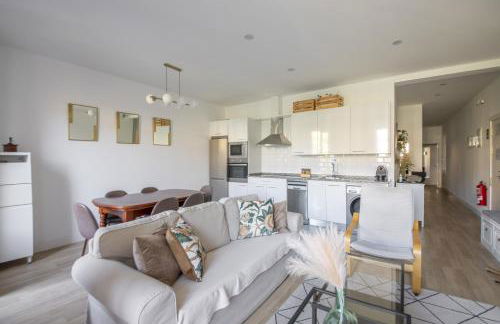 Easo Suits Family Friends Parking - Foto 78