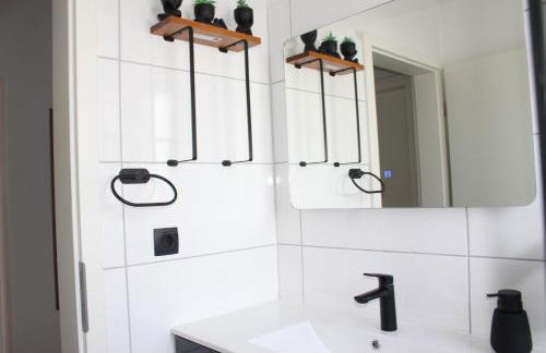 1 Privatzimmer in Dreizimmer Wohnung Lemgo Innenstadt Ferien Unterkunft - Foto 27