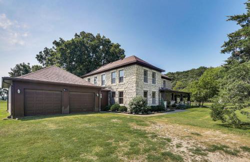 Pet-Friendly Home Grill and Fire Pit in Manhattan - Foto 36