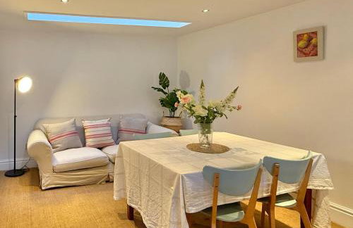 2 Bedroom Character Home in Central Topsham - Foto 12