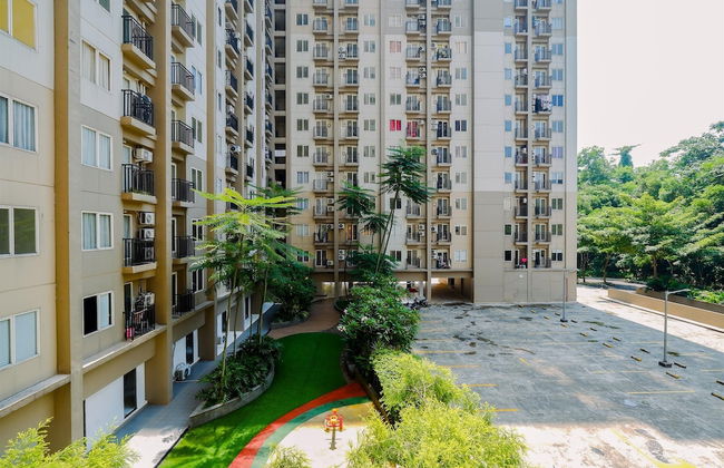 Comfy 1BR with Extra Room Podomoro Golf View Apartment - Photo 19