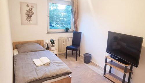 Spacious 4-Bedroom Apartment with Balcony near Frankfurt - Foto 2