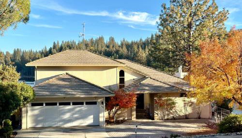 Luxury Yosemite Lake House - Foto 2