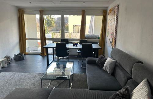 Miracle House 160qm Terrasse, Parkplatz & Internet 100mBit -SELF CHECK IN- - Foto 8