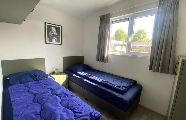 3 bedroom House in Biddinghuizen with swimming pool and terrace - Photo 8